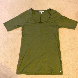 Victoria’s Secret 3/4 sleeve green tunic top